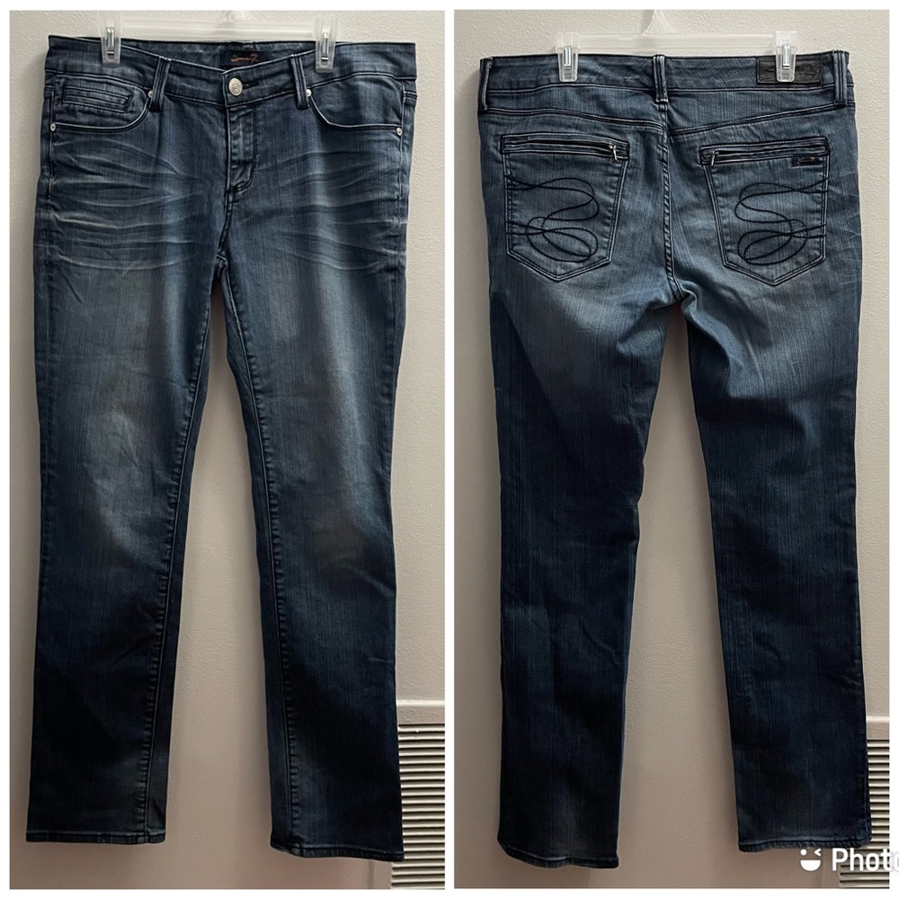 SEVEN7 Women’s Low Rise Straight Leg Med Wash Whiskered Denim Jeans. Size 12